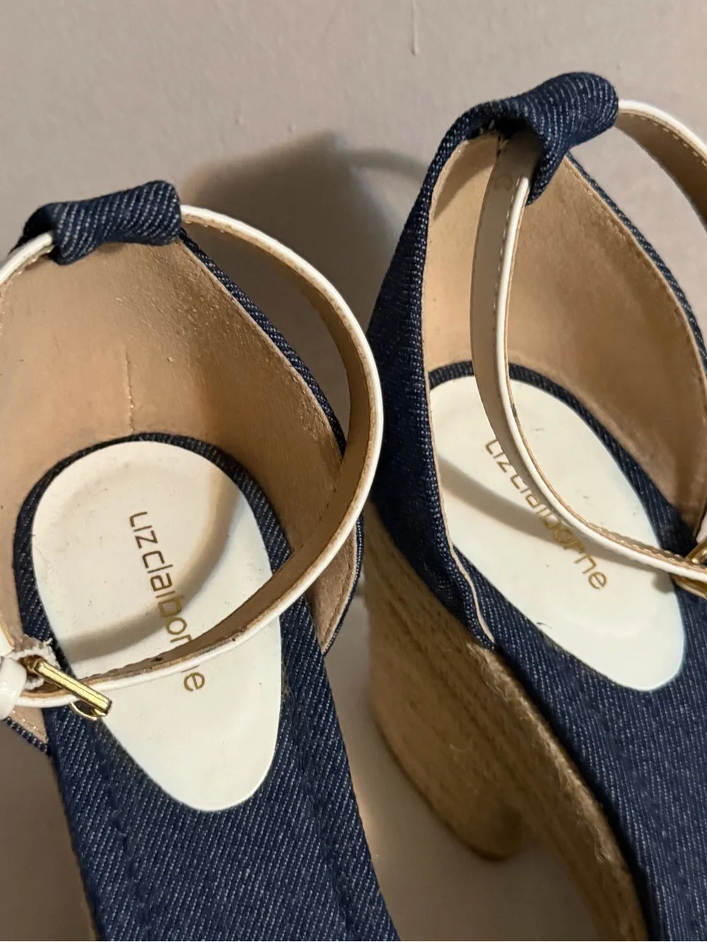 Liz Claiborne Navy and White Espadrille Platform Wedges Size 8